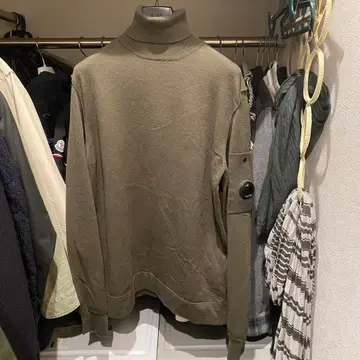 C.P. COMPANY 씨피 컴퍼니 고글 니트