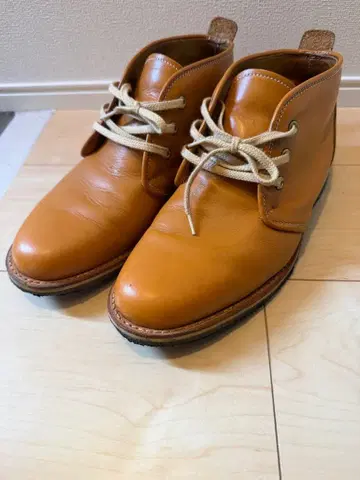 Motive 가죽 브라운 부츠