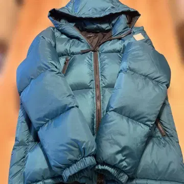 폴 스미스 후드 부착 다운 자켓 틸