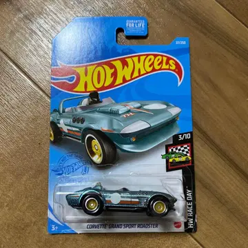 Hot Wheels Corvette Grand Sport Roadster