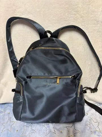 TOCCA 다크 그레이 백팩