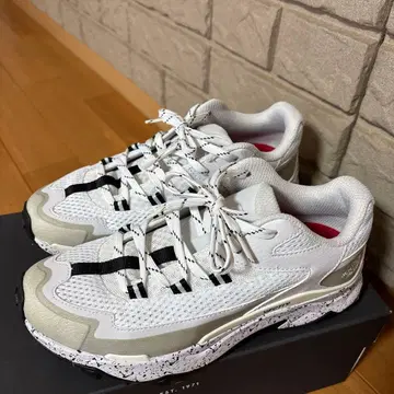 더 노스페이스 스니커즈