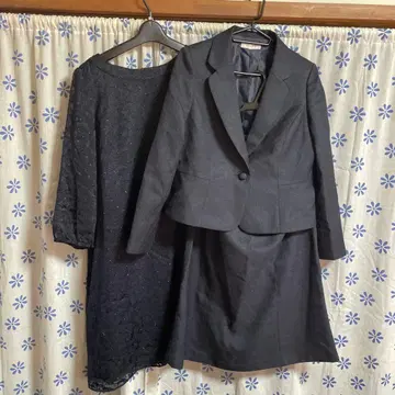 도쿄 소와르 레이스 원피스, 수트 3종 세트