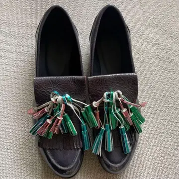 가죽 로퍼 태슬 포함