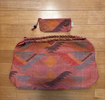 피플 트리 기하학 패턴 오렌지 계열 핸드백과 파우치 세트