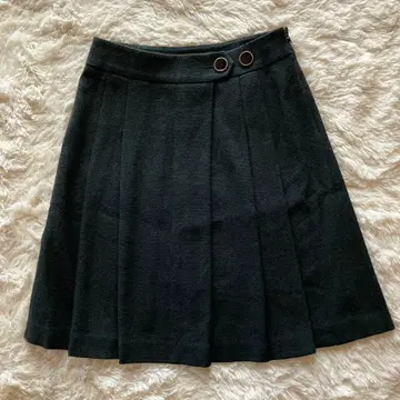 UNTITLED 플리츠 스커트 일본제 울 혼방 사이즈 2 모스그린