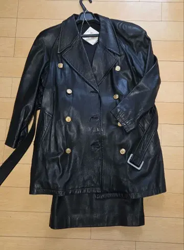 ROPE 가죽 코트 타이트 스커트