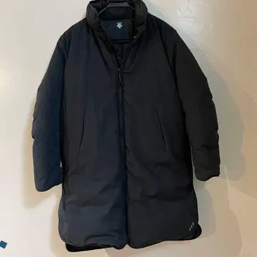 DESCENTE 블랙 다운 자켓