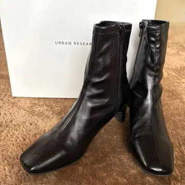 어반 리서치 숏부츠 블랙 37 23.5cm 상당