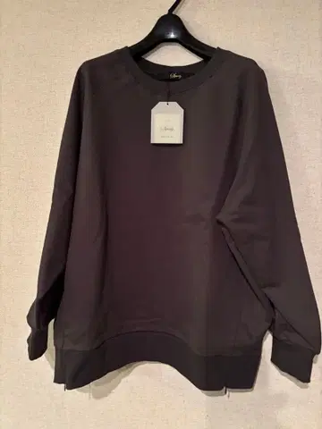 새상품 정가 15,180엔 squady 오버 사이즈 다크 브라운 맨투맨