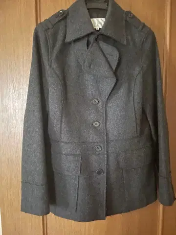 anyFAM 다크 그레이 피 코트 S