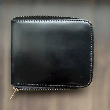 BARNS OUTFITTERS 코도반 가죽 접이식 지갑