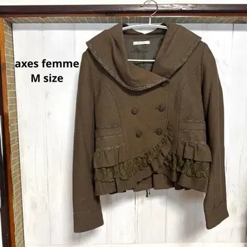 axes femme 새상품급 레이스 프릴 숏 기장 자켓 카키색