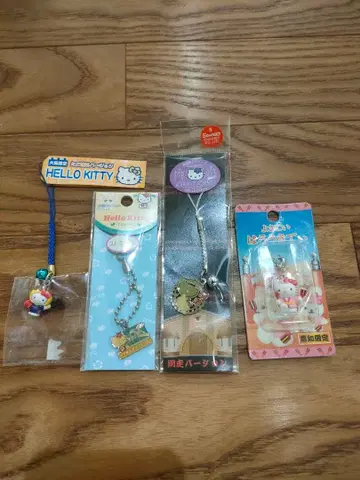 지역 한정 헬로키티 4개 세트
