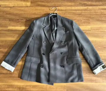 미라 오웬 턴백 더블 브레스트 자켓