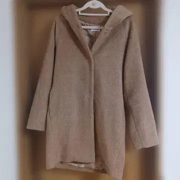 새상품급!! LEPSIM 후드 부착 베이지 코트 L