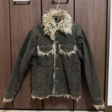 TRIXY 다크 그린 퍼 포함 코듀로이 자켓 L 사이즈