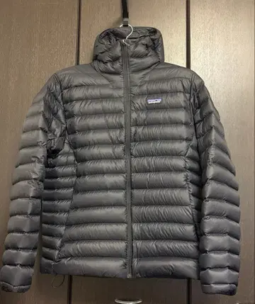 파타고니아 남성용 다운 스웨터 후디 L 사이즈