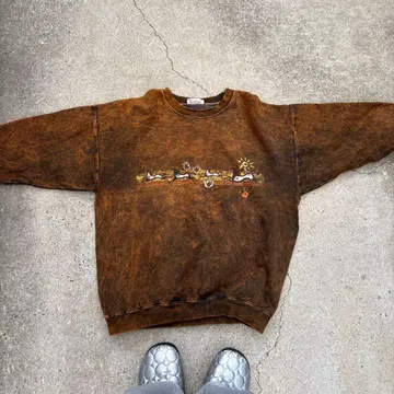 STONE AGEDE 트레이닝복