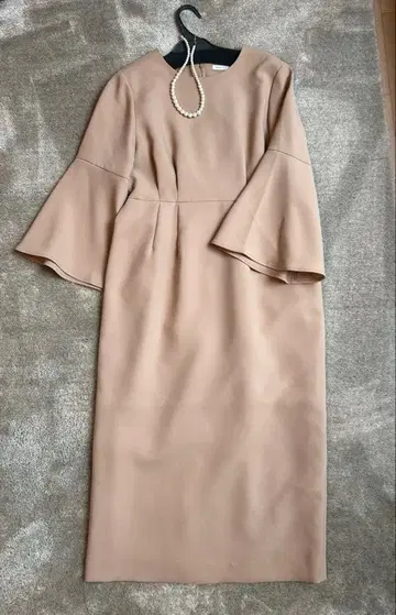 코쿤 원피스 / 플레어 슬리브 / 핸드 워시 / 스트레치