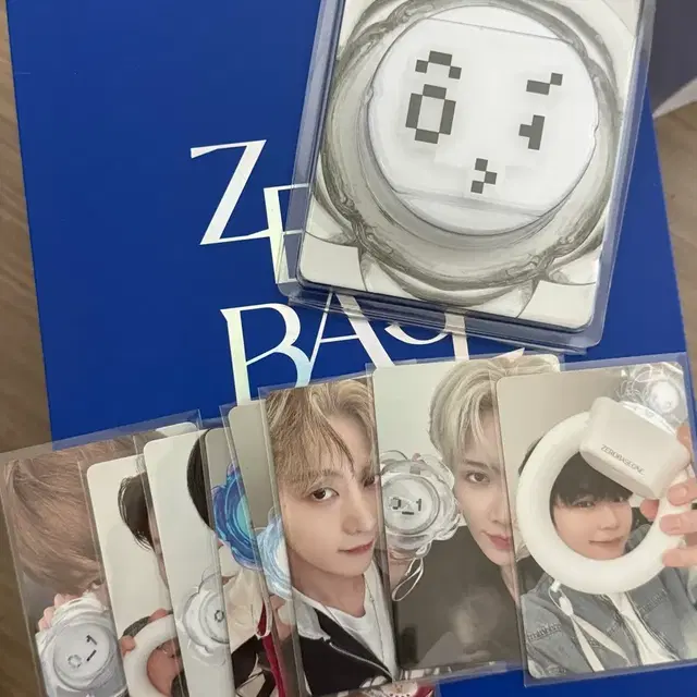 제베원 공식 응원봉 (포카포함) + 박건욱 커스텀 파츠 (미개봉) 양도