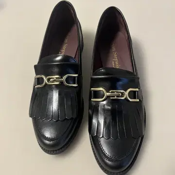 새상품급 Bryan stepwise 스페인산 로퍼 38