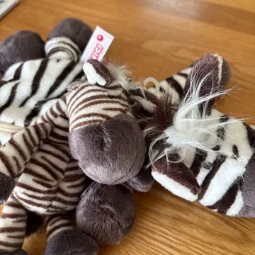 NICI 제브라 지퍼 달린 봉제 인형 & 키링