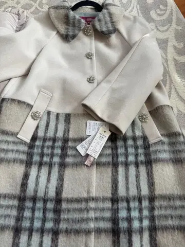 Super Beauty 아이보리 체크 무늬 롱 코트 타임세일