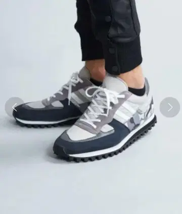 새상품급 5351 x ZDA 별주 스니커즈 Marathon 28