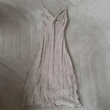 아바클로 원피스