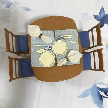 마들렌 양 다이닝 세트