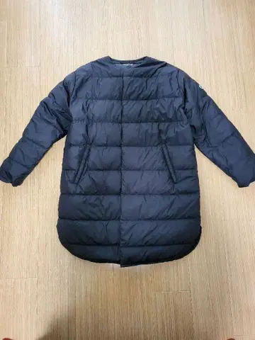 블랙 다운 자켓 사이즈 2
