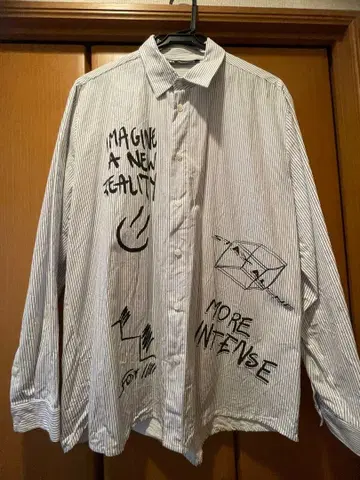 ZARA 그래피티 스트라이프 셔츠 남성용