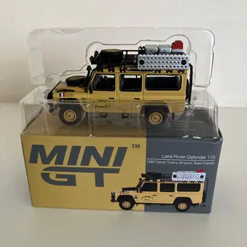 MINI GT 1/64 랜드로버 디펜더 110