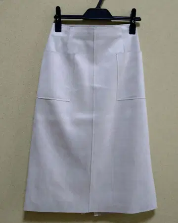 ABAHOUSE 사다리꼴 무릎 기장 스커트