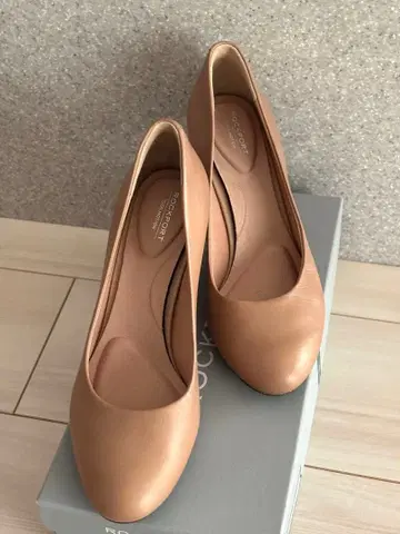 최종 가격 ROCKPORT 펌프스 23.5cm