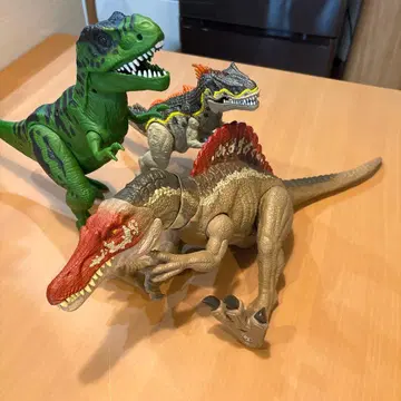 스피노사우루스 티라노사우루스 피규어 3체 세트