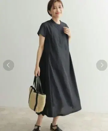 UR TECH Smart Linen Touch 웨스트 사이드 턱 원피스