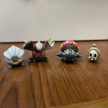 포켓몬 코모루, 크라운, 네인돌, 해골몽