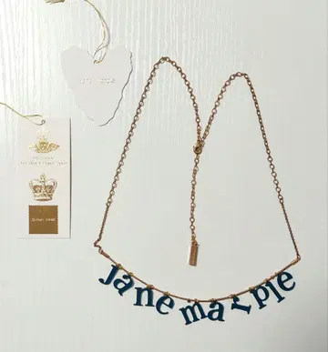 제인 마플 로고 모티브 목걸이 블루 골드