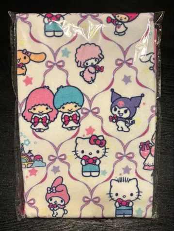 헬로키티 35주년 기념 타월