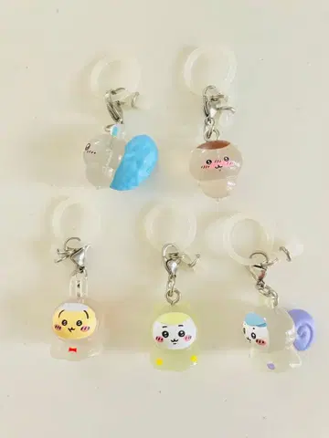 치이카와 (먼작귀) 토끼 하치와레 모몽가 메지루시 액세서리