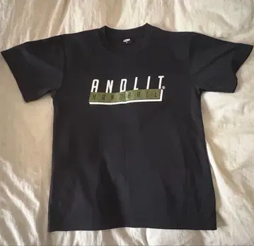ANDLIT 블랙 T셔츠 M사이즈