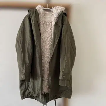 JEANASIS 모즈 코트 보아 카키 아우터