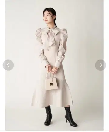 CELFORD 백리본 머메이드 니트 원피스