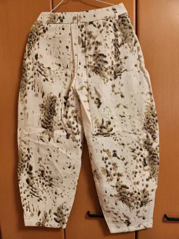 애니멀 프린트 캐주얼 팬츠