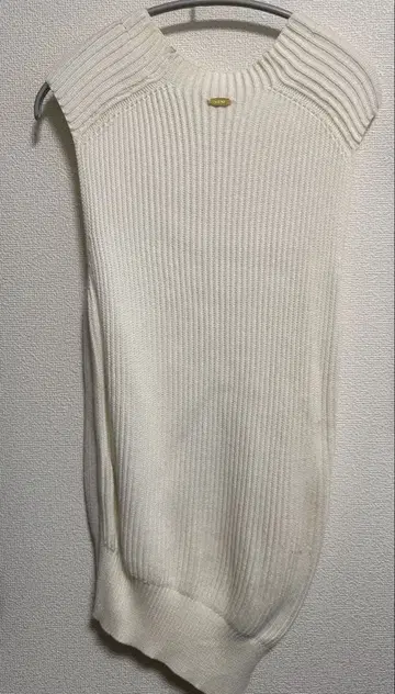 MUSE de Deuxieme Class 슬리브리스 니트