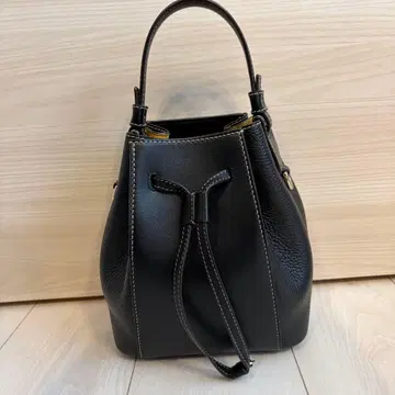 FURLA 미아 스텔라 버킷 백 천연 가죽 블랙