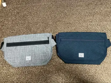 하자 있음 새상품 미사용 Herschel 숄더백 그레이 다크 블루