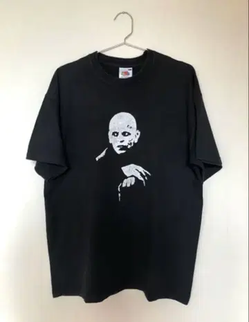 초레어 쉐도우 오브 뱀파이어 T셔츠